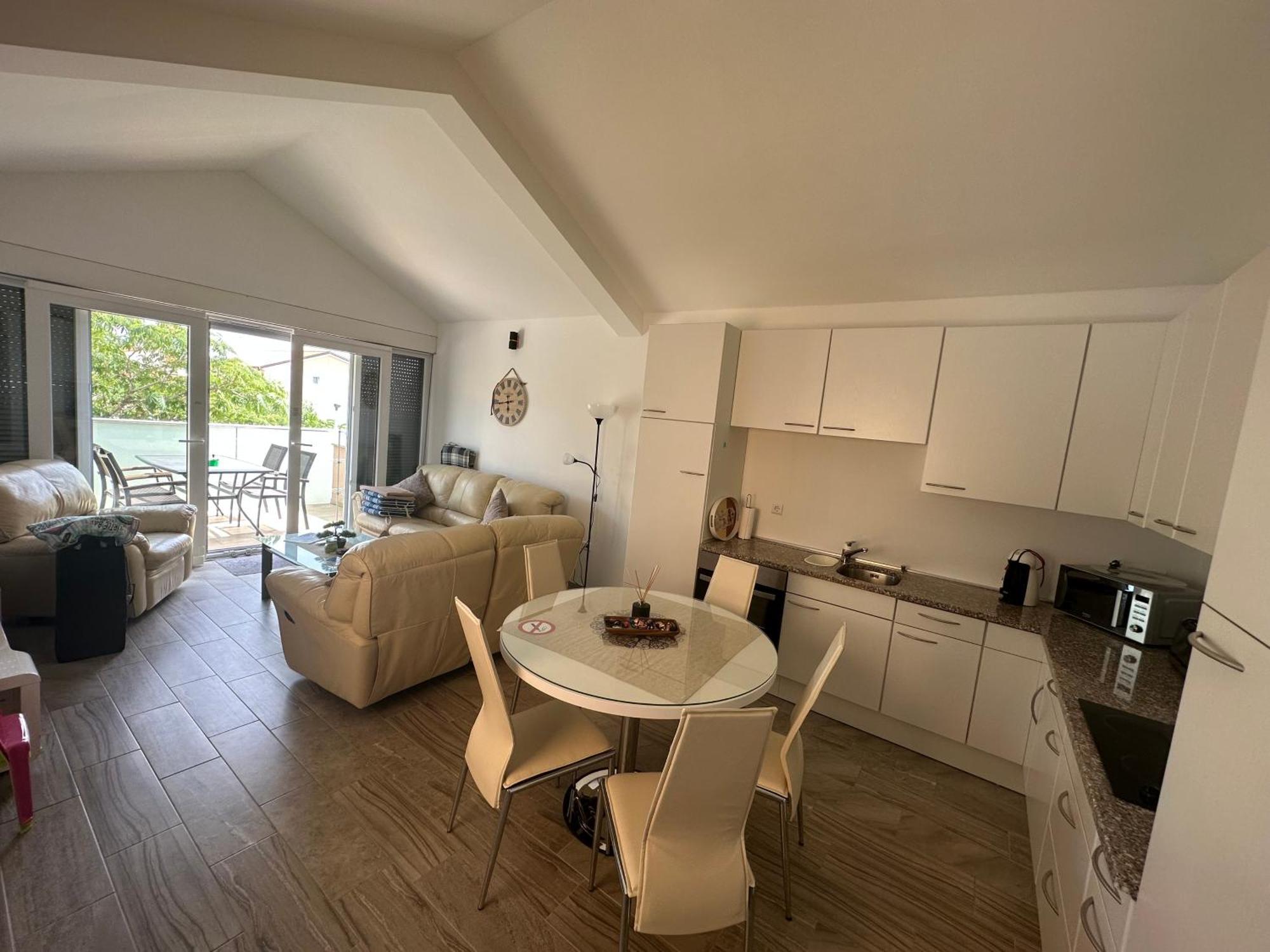 Harmony Vir Luxurioes Ausgestattete Ferienwohnung Mit 65M2 Exterior photo