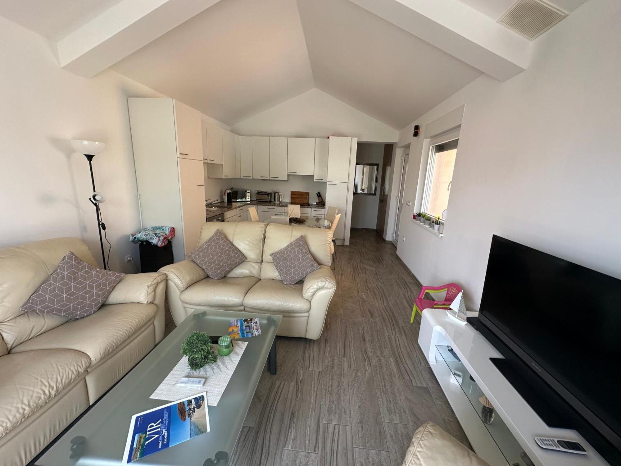 Harmony Vir Luxurioes Ausgestattete Ferienwohnung Mit 65M2 Exterior photo